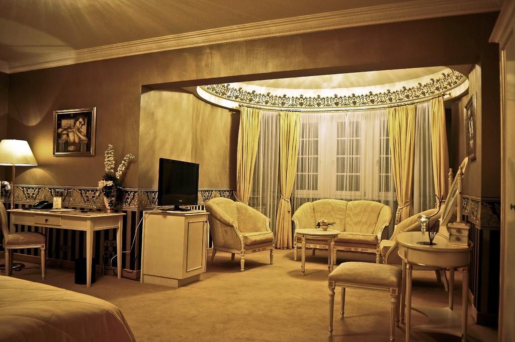 Parkhotel אידר-אוברשטיין מראה חיצוני תמונה